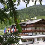 Monaco Sport ホテル 3*