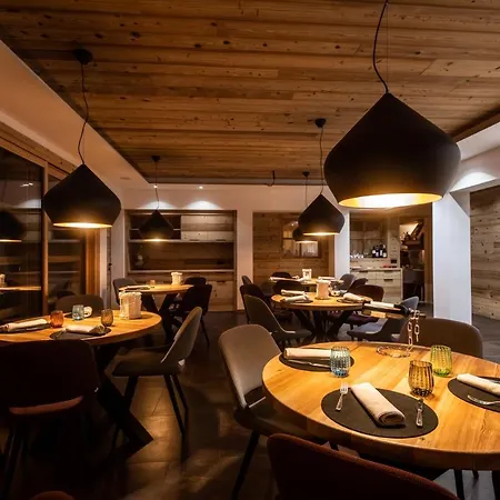 Monaco Sport Hotell 3*