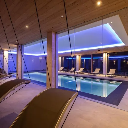 Hotel Monaco Sport 3*