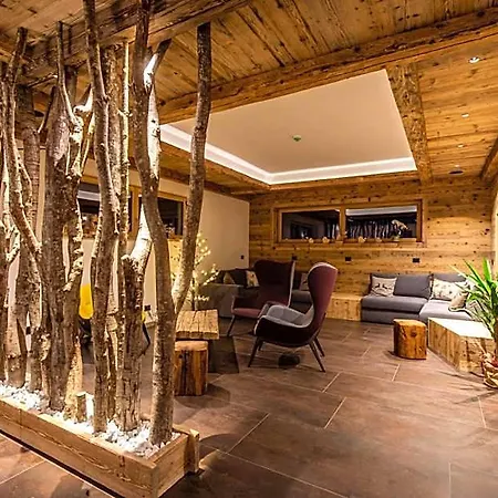Monaco Sport Hotel