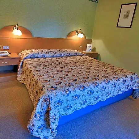 Hotel Monaco Sport 3*