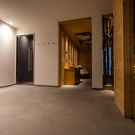 Hotel Monaco Sport 3*